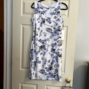 Calvin Klein Beautiful Flowed Dress